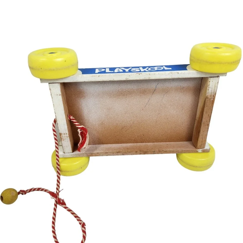 Vtg 70s Playskool Pull Toy Wooden Wagon w Complete Set Of Colorful Wooden Blocks